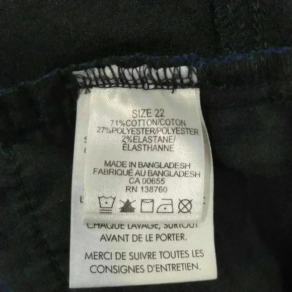 In  every story capris - Picture 4 of 5